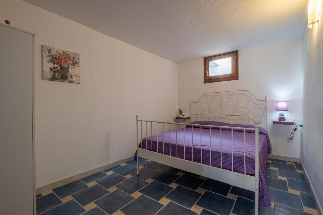 Oleandri Rossi Villa Tanaunella Dış mekan fotoğraf