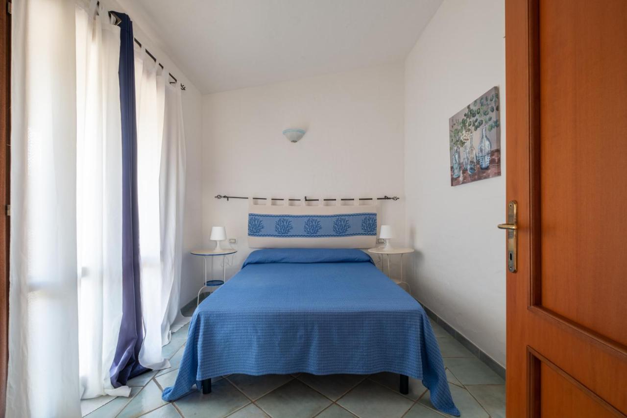 Oleandri Rossi Villa Tanaunella Dış mekan fotoğraf